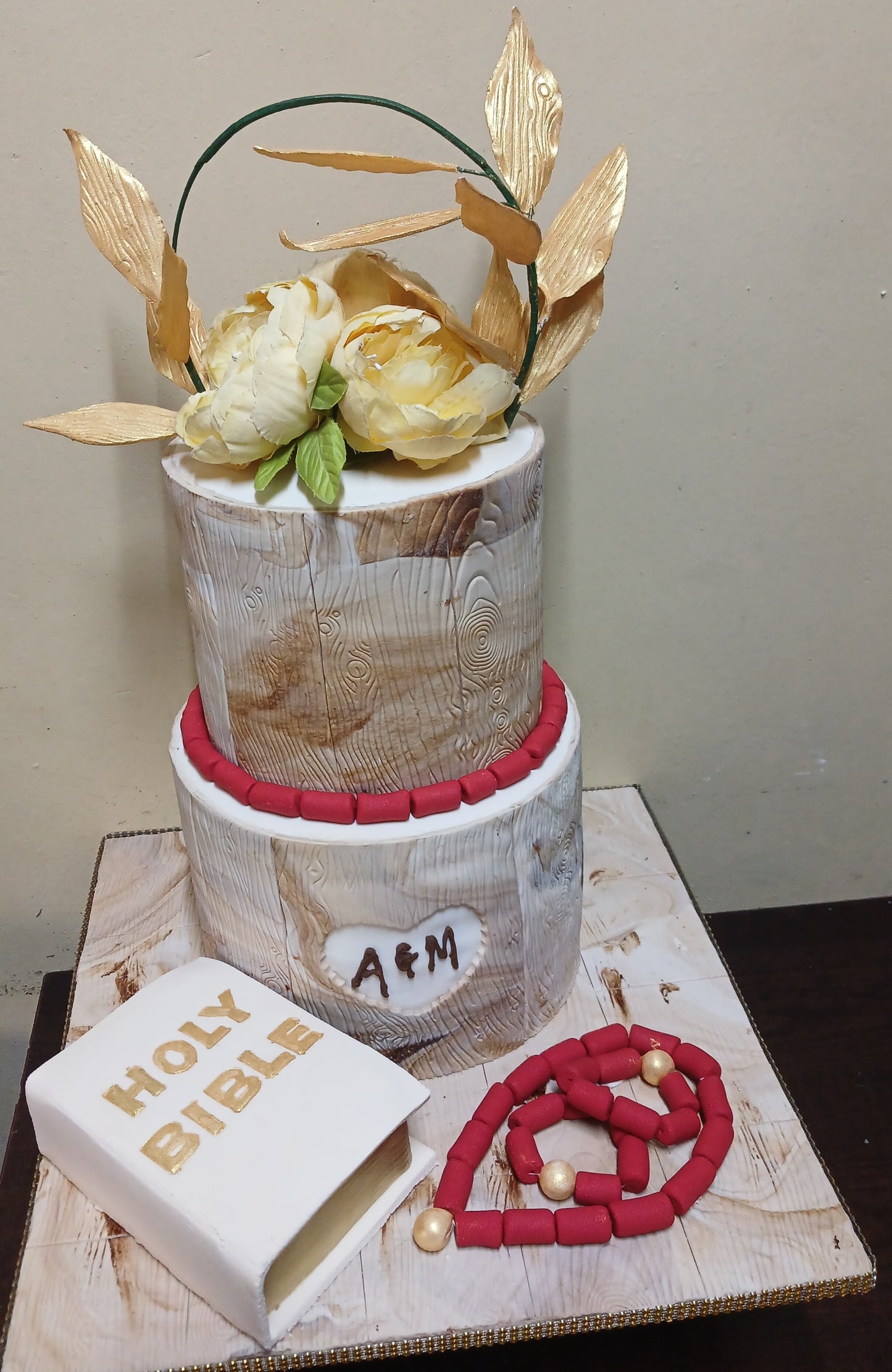 ENGAGEMENT CAKE