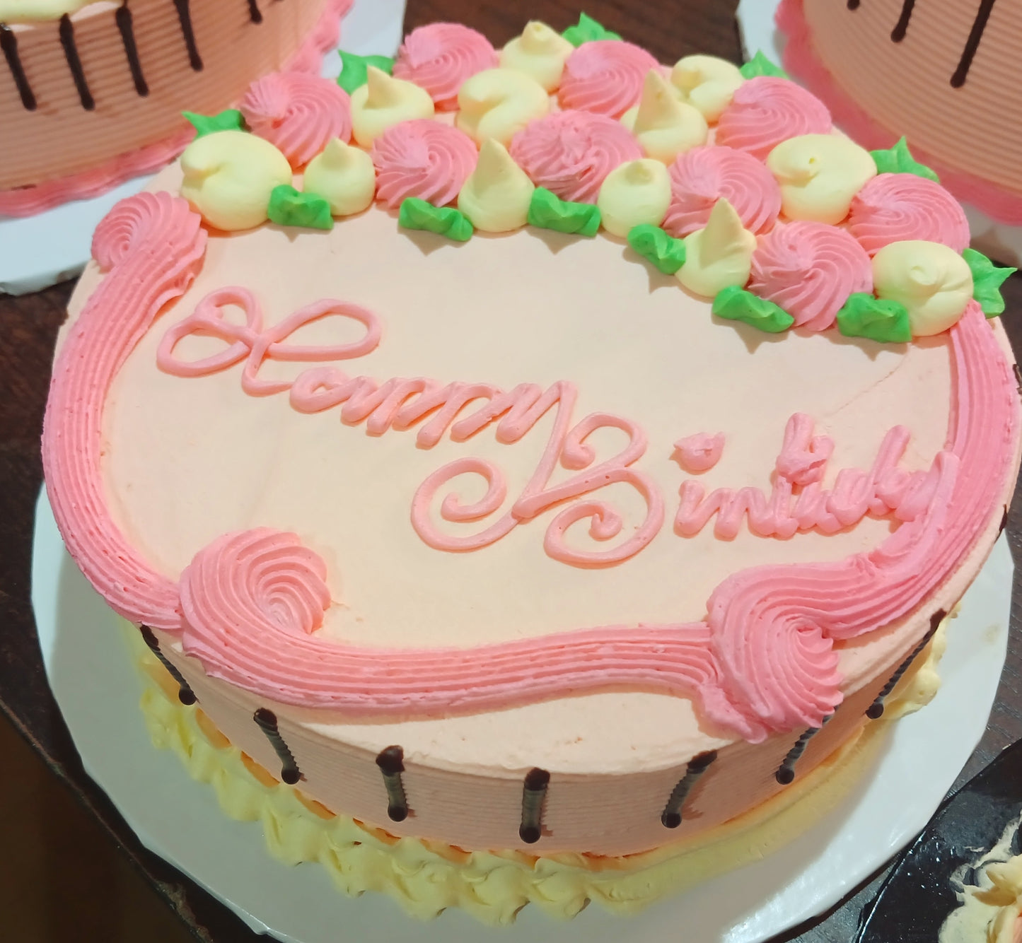 RD25 - Ready to go buttercream cake