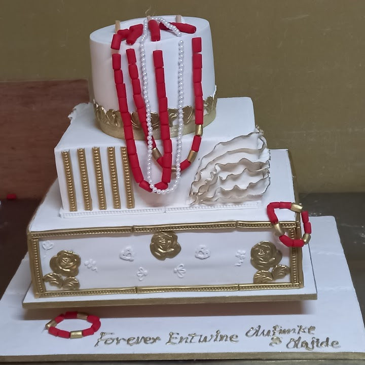 ENGAGEMENT CAKE